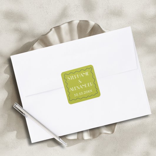 Modern Retro Vibrant Bold Citrus Green Wedding Quadratischer Aufkleber