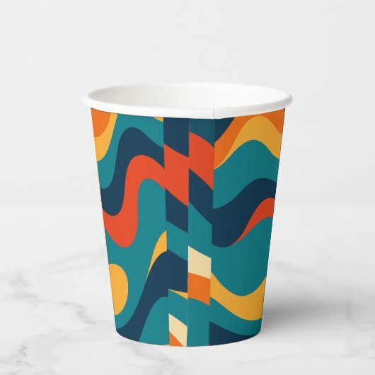 Modern Retro Wavy Abstract Pattern  Pappbecher (Rechts)