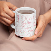 modern rosa mit weißen handgeschriebenen Namen Tasse