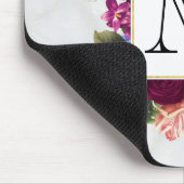 Modern rosafarbenes Blumenmotiv Mousepad (Ecke)