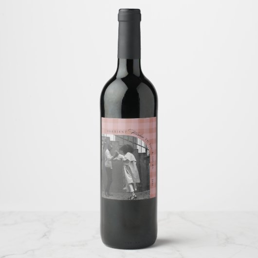 Modern Rustic Plaid Holiday Wine Label Personalize Weinetikett (Vorderseite)