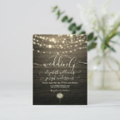 Modern Rustic Wood & White Lights String wedding Einladung (Stehend Vorderseite)