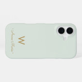 Modern Sage Green Gold Script Monogram iPhone 16 Hülle (Rückseite (Horizontal))