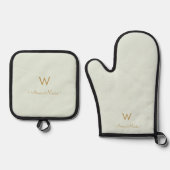 Modern Sage Green Gold Script Monogram Ofenhandschuh & Topflappen-Set (Vorderseite)