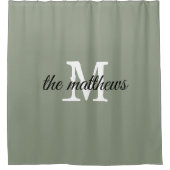 Modern Sage Green Monogram Family Name Duschvorhang (Vorderseite)