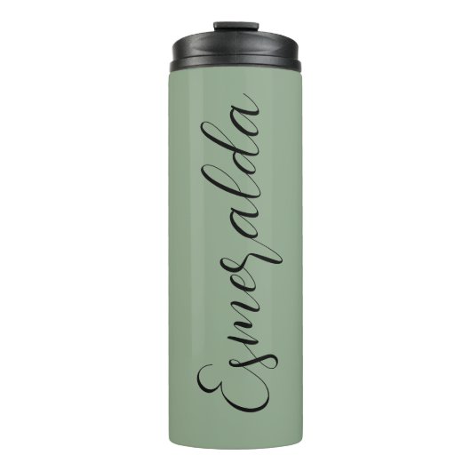 Modern Sage Green Personalisiert Black Typografy Thermosbecher (Vorderseite)