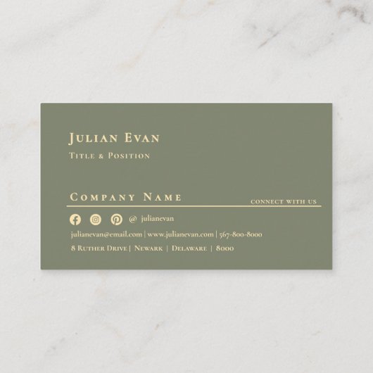 Modern Sage Green Scannable QR Code Minimalistic Visitenkarte (Rückseite)