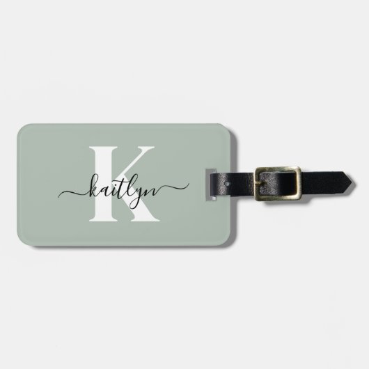 Modern Sage Green Script Monogram Gepäckanhänger (Vorderseite horizontal)