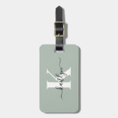 Modern Sage Green Script Monogram Gepäckanhänger (Vorderseite vertikal)