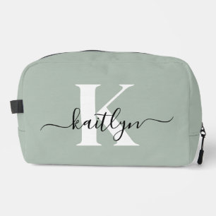 Modern Sage Green Script Monogram Waschbeutel
