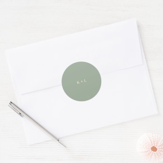 Modern Sage Green Simple Monogram Wedding Runder Aufkleber (Umschlag)