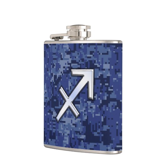 Modern Sagittarius Zodiac Sign Navy Digital Camo Flachmann (Links)