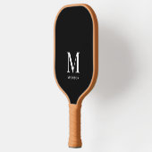 Modern Schwarzweiß-Minimalistische Monogramm Pickleball Schläger (Links)