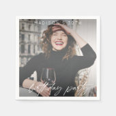 Modern Script Birthday Party Foto Serviette (Vorderseite)