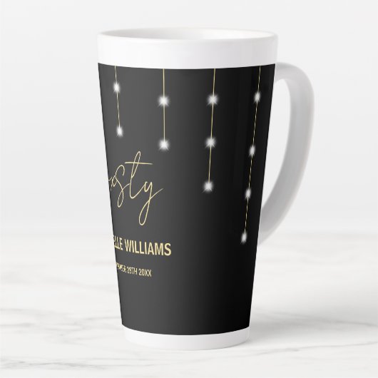 Modern Script Black And Gold Party Milchtasse (Rechte Ecke)