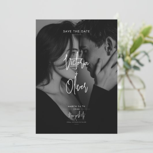 Modern Script Black Editorial Photo Save the Date (Stehend Vorderseite)