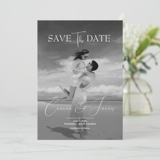 Modern Script Elegant Greyscale Wedding Photo Save The Date (Stehend Vorderseite)