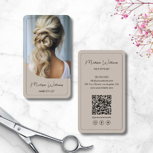 Modern Script Friseur Salon Beige Visitenkarte