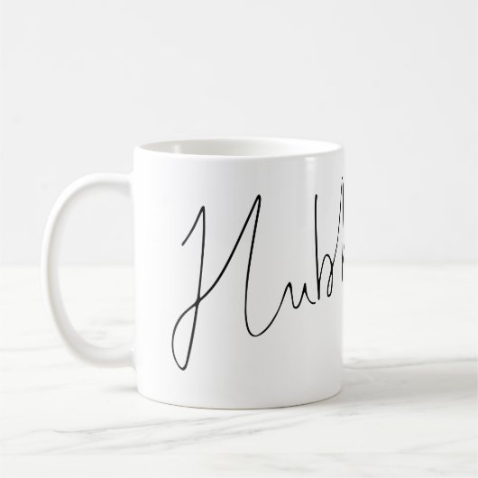 Modern Script Hubby Name Schwarz-weiß Kaffeetasse (Links)