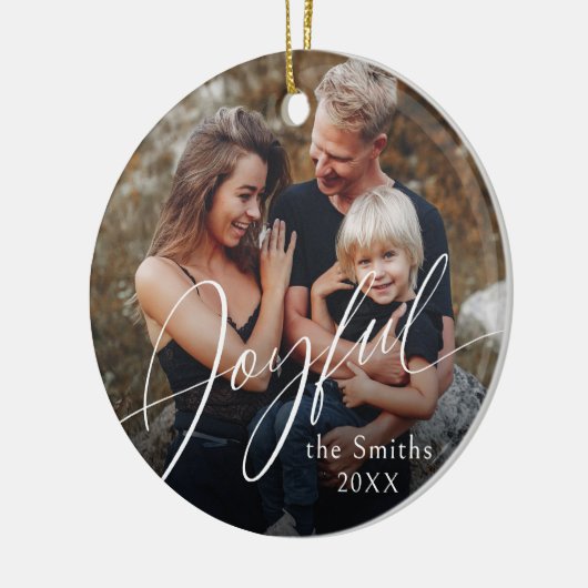 Modern Script Joyful Christmas Family Photo Keramik Ornament (Links)