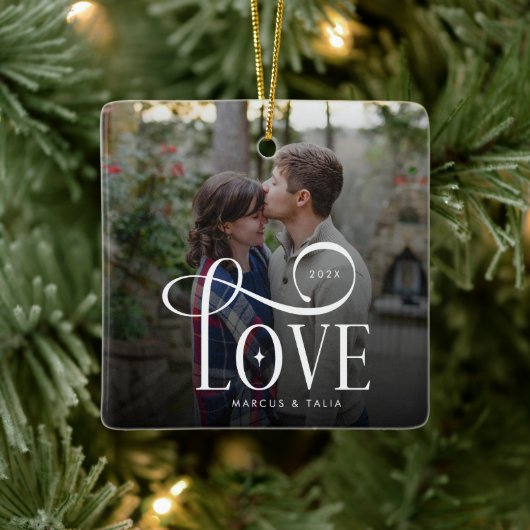Modern Script Love Custom Engaged Couples Photo Keramikornament (Baum)