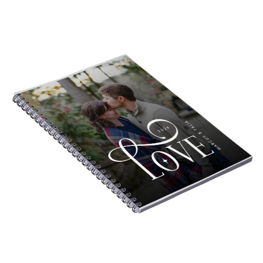 Modern Script Love Custom Engaged Couples Photo Notizblock (Rechte Seite)