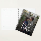 Modern Script Love Custom Engaged Couples Photo Planer (Anzeige)