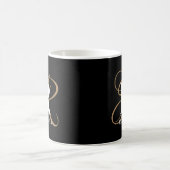 Modern Script Monogram Name Black Gold Kaffeetasse (Mittel)