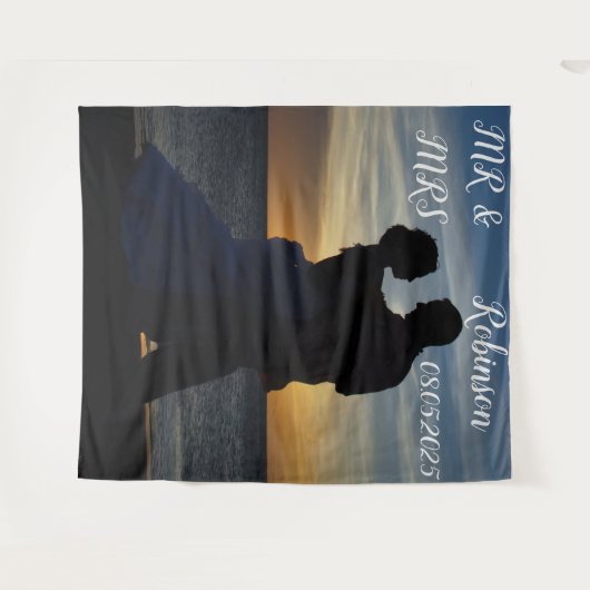 Modern Script Mr. & Mrs. Wedding Backdrop Banner Wandteppich (Vorderseite (Horizontal))