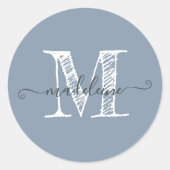 Modern Script Name Monogram Initial Dusty Blue Runder Aufkleber (Vorderseite)