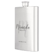 Modern Script Personalisiert Bridesmaid Flachmann (Links)