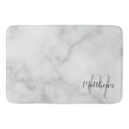 Modern Script Personalisiert Monogram und Familien Badematte (Vorderseite)