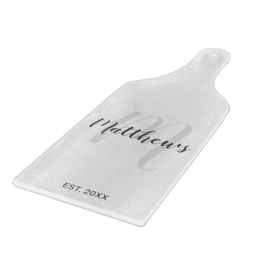 Modern Script Personalisiert Monogram und Familien Schneidebrett (Ecke)