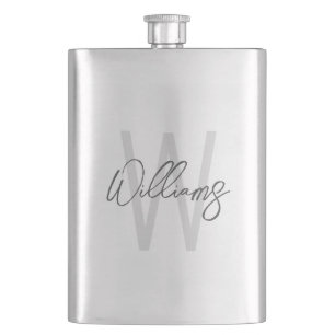 Modern Script Personalisiert Monogram und Name Flachmann