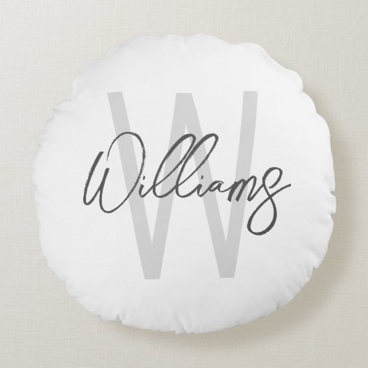 Modern Script Personalisiert Monogram und Name Rundes Kissen (Vorderseite)