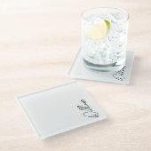 Modern Script Personalisiert Name Glasuntersetzer (Schrägansicht)