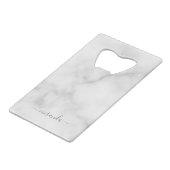 Modern Script Personalisiert Name White Marble Geldbeutel Flaschenöffner (Vorderseite Schrägansicht)