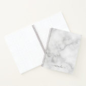 Modern Script Personalisiert Name White Marble Notizblock (Innenseite)