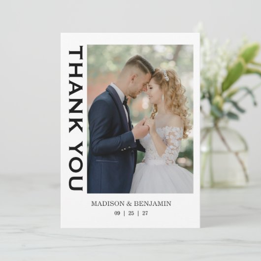 Modern Script Photo Wedding Dankeskarte (Stehend Vorderseite)
