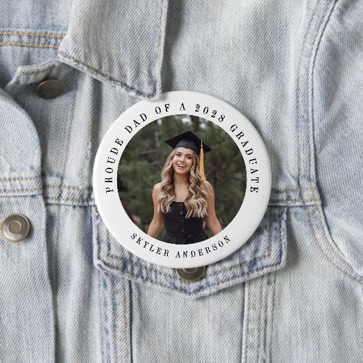 Modern Script Proud Dad Senior Photo Graduation  Button (Beispiel)