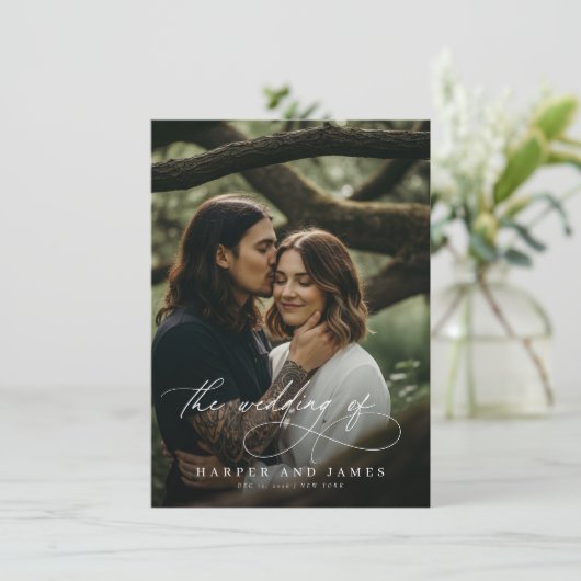 Modern Script QR Code Boho Minimalist Wedding Einladung (Stehend Vorderseite)