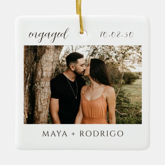 Modern Script Rustic Engagement Photo Keepsake Keramikornament (Vorderseite)