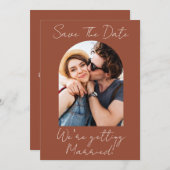 Modern Script Terracotta Photo Monogram  Save The Date (Vorne/Hinten)
