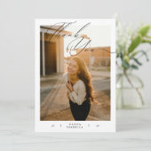 Modern Script Typography Photo Graduation Dankeskarte (Stehend Vorderseite)