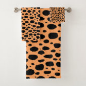 Modern Seamless Wild Safari Cat Animal Print Badhandtuch Set (Insitu)