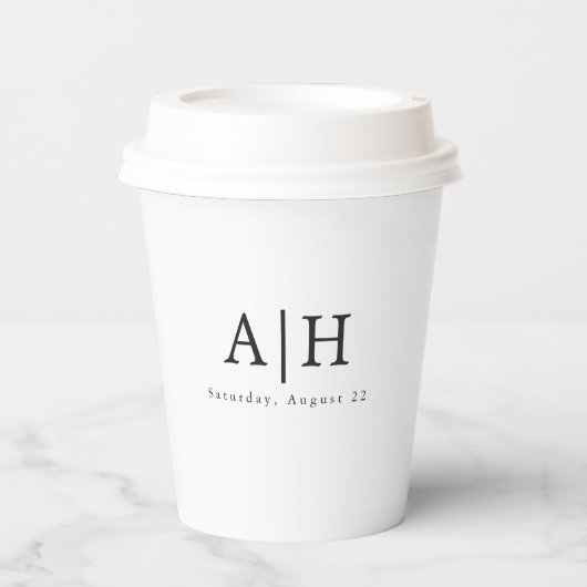 Modern Serif Monogram Wedding Party Paper Cup Pappbecher (Vorderseite)