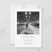 Modern Serif Typography Wedding Photo Dankeskarte (Vorderseite)