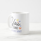 Modern | Sie sind wichtig, modern und kundenspezif Kaffeetasse (Vorderseite Links)