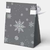 Modern Silver Grey Magical Snowflake Baby Shower Geschenkschachtel (Rückseite)