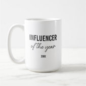 Modern Simple Black and White Script Influencer Kaffeetasse (Links)